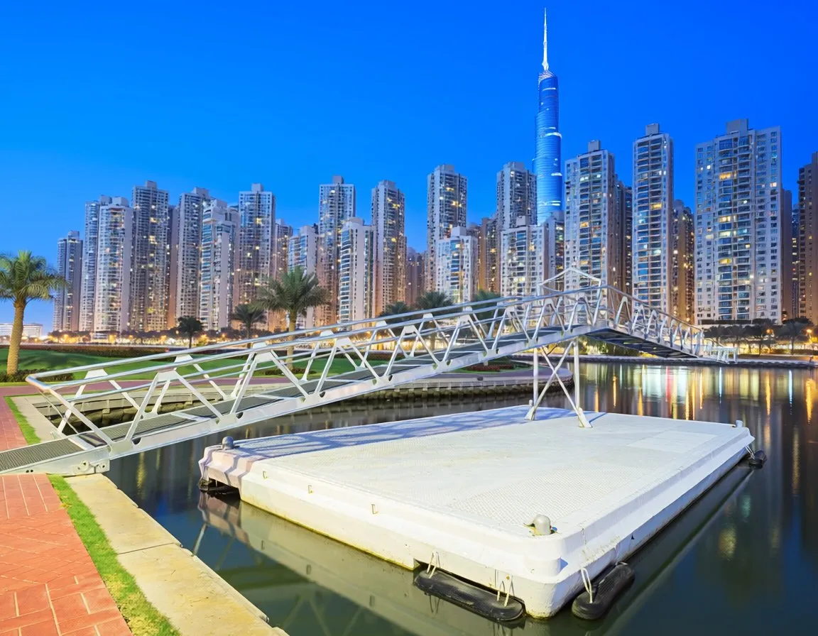 Appel Park Pontoon, Surfers Paradise, night fishing pick-up point
